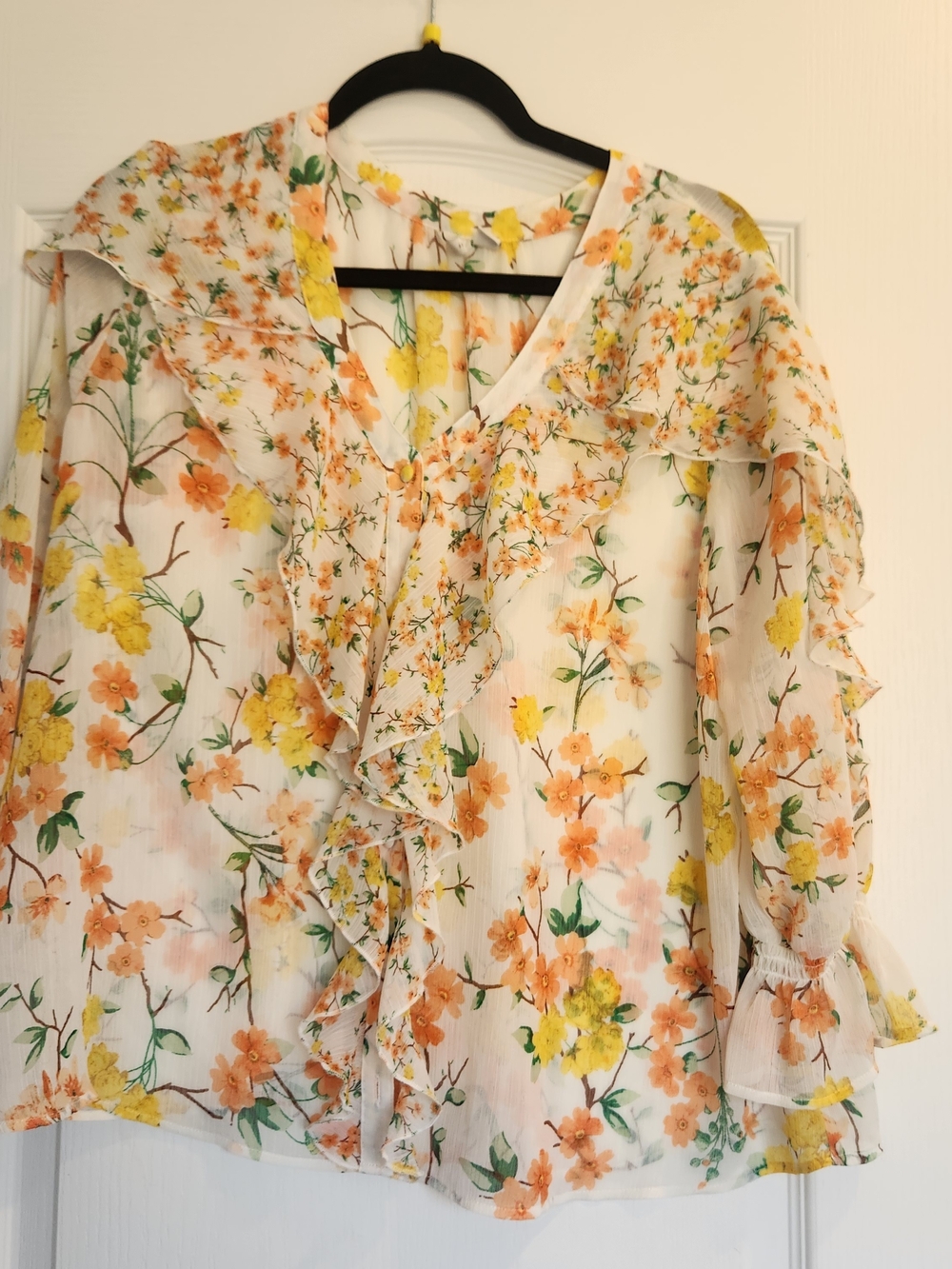 Cato White Floral Ruffle Blouse with Yellow & Orange Flowers L Euc